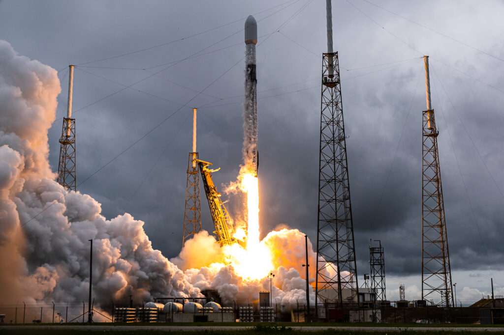 Falcon 9 launches Transporter-4 mission to space