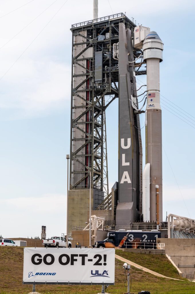 Photo of ULA Atlas V rocket prepared to launch Starliner OFT-2